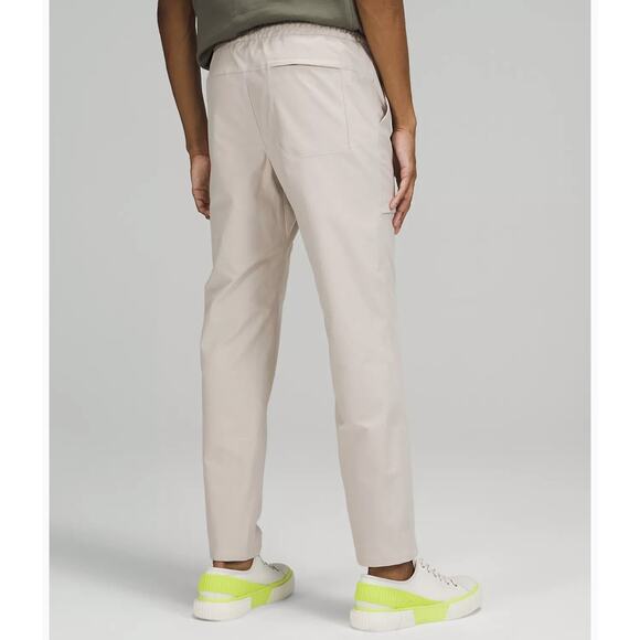 Lululemon Men Size XL Bowline Pant 30" Utilitech WHTO White Opal/ Beige NWT $128 - Picture 3 of 7